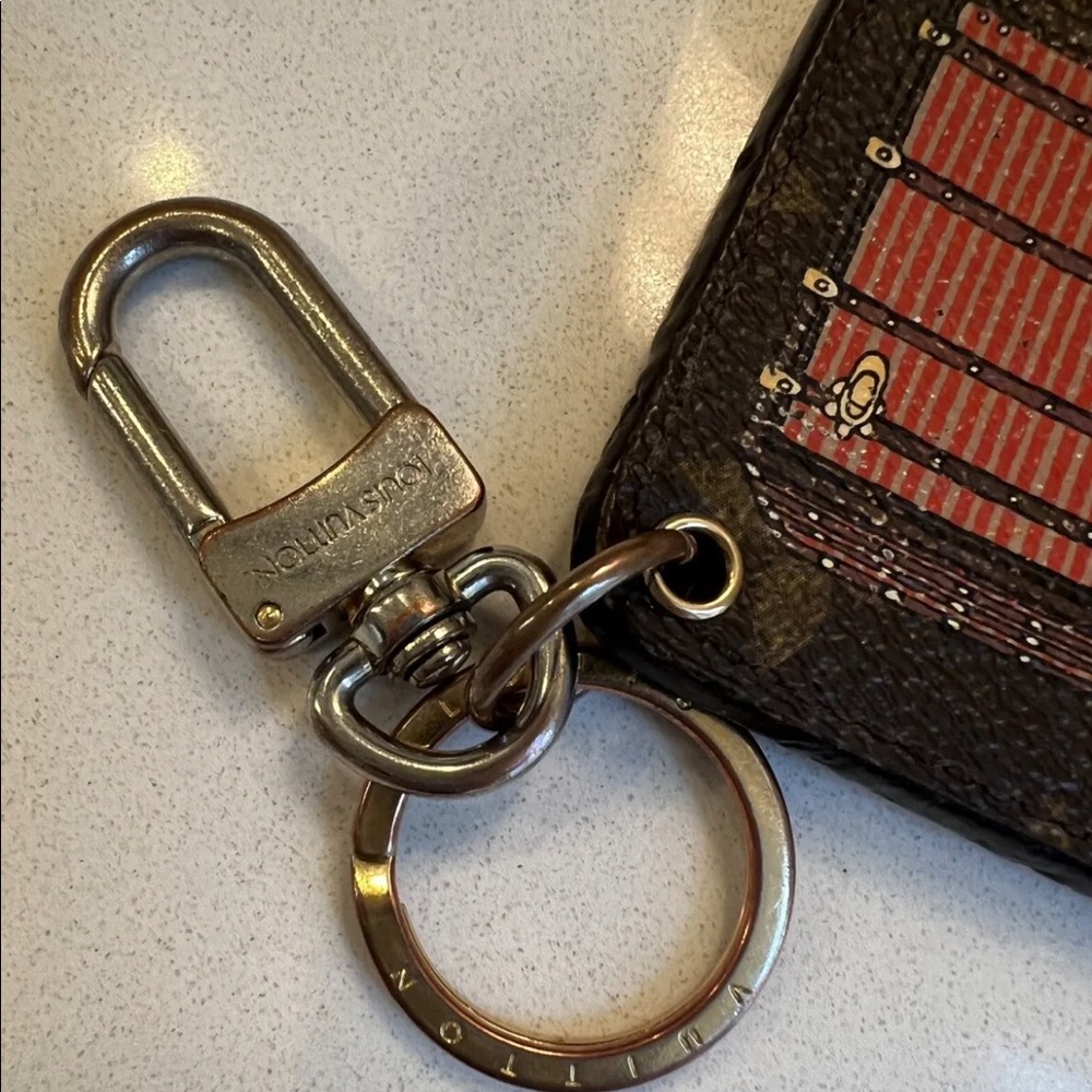 Louis Vuitton Brown and Red Keychain - Picture 3 of 7